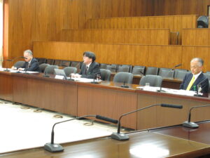 生業再建 中心の復興を 参院行監委 岩渕議員が強調