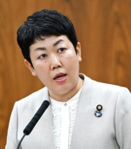 農業予算の抜本増を 参院委　岩渕氏「共同施設老朽化」（農水委）